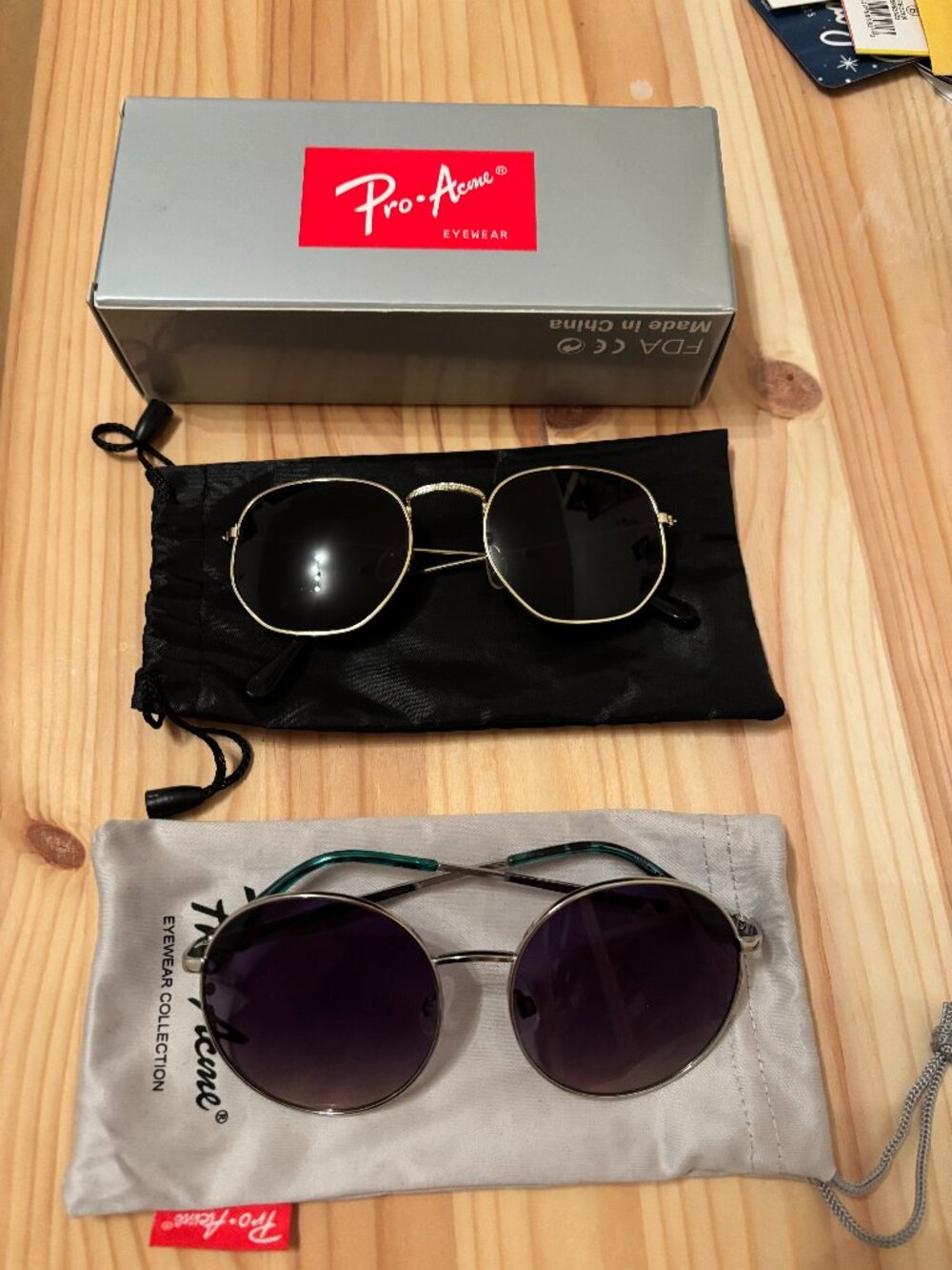 2 Pairs Women’s Sunglasses